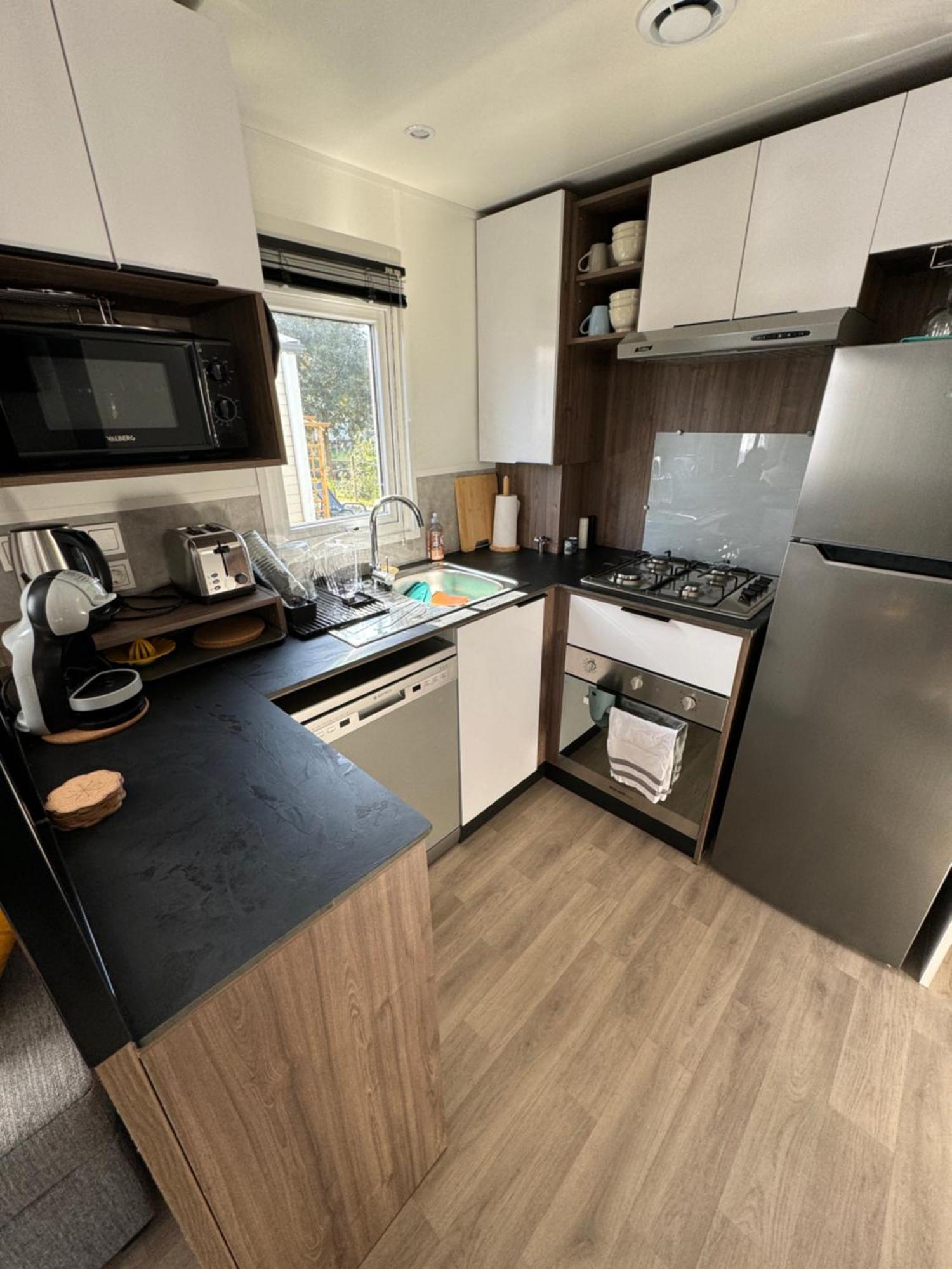 Mobil Home Tout Confort Camping Les Viviers Cap Ferret Lège-Cap-Ferret エクステリア 写真